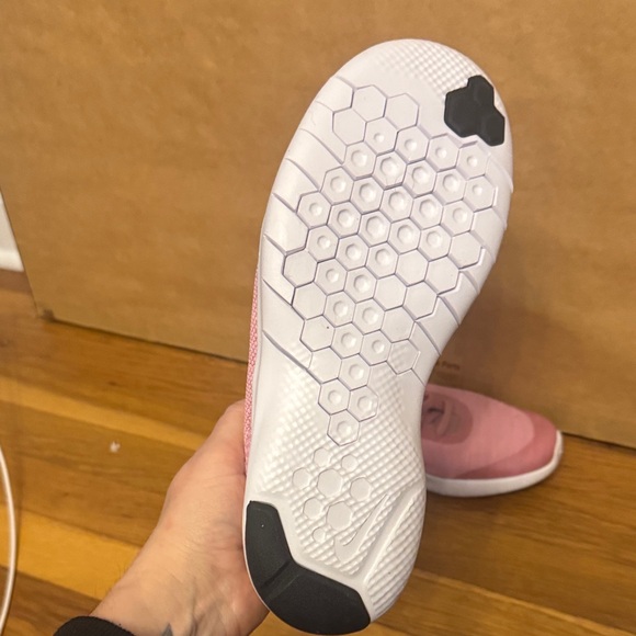 Nike Women's Pink and Cream Athletic Shoes - Picture 4 of 4